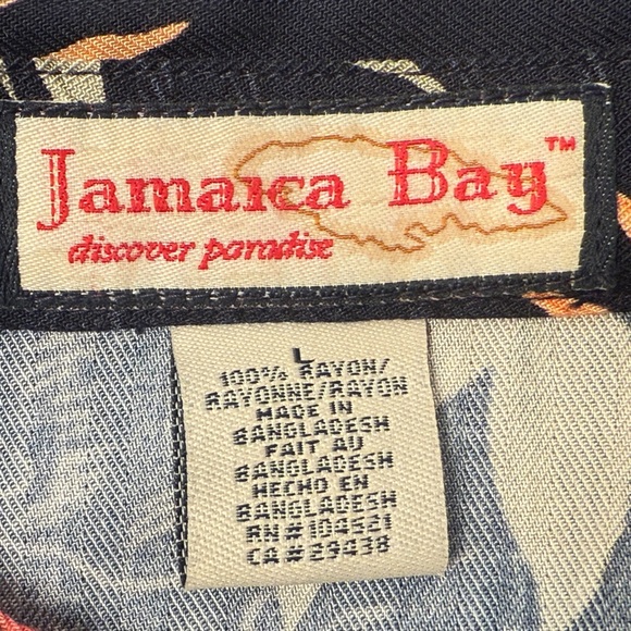 Hawaiian Button Up Blouse Hibiscus Bird of Paradise Navy Floral Jamaica Bay LG - Picture 11 of 12